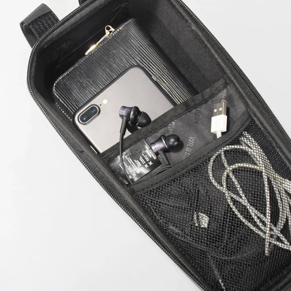 ¿Tus pertenencias corren peligro al conducir? 🔒 Mantén todo seguro con el Bolso Rígido Impermeable GoShark™ para Scooter • ⚡¡Últimas Unidades!